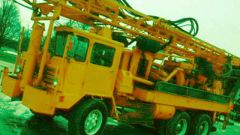 TT-8040 PORTADRILL TG600 DRILL RIG, YEAR 1974