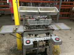 V-0100 BECHIK HANDLE MACHINE